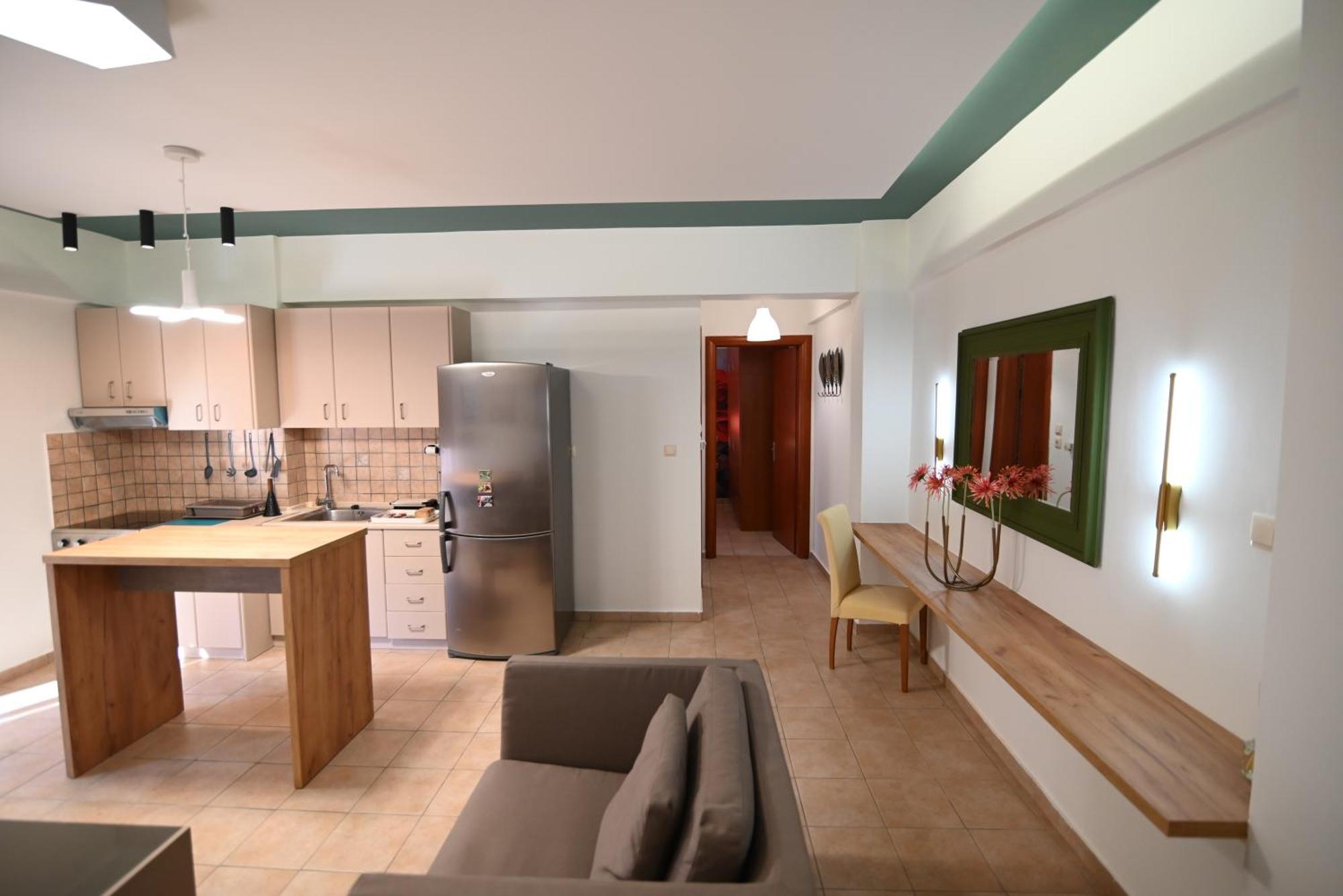 The Whole Packet A4 Center With Parking Apartment Larissa Exterior photo